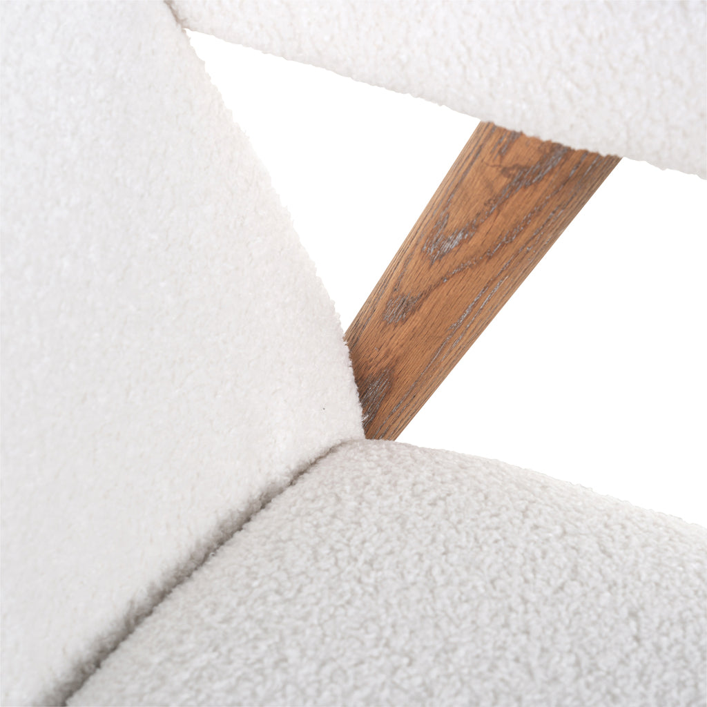 Armchair Bono white furry fire retardant